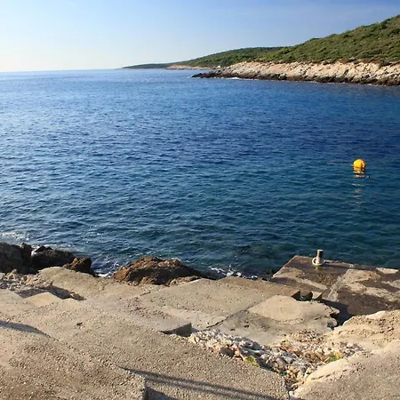 By The Sea Milna, - 8913 Apartment *