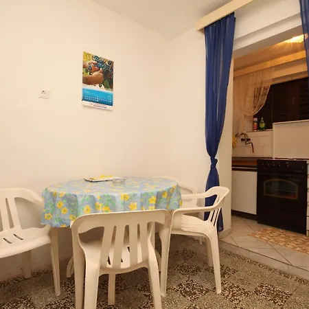 Apartamento By The Sea Milna, - 8913 Vis